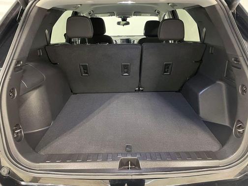 Mosaic Black Metallic 2024 Chevrolet Equinox LT