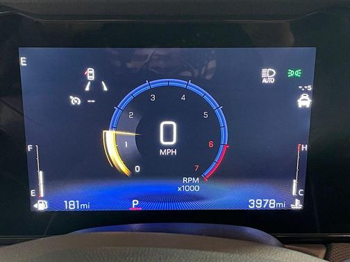 Summit White 2025 Chevrolet Trailblazer LT