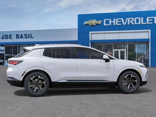 2025 Chevrolet Equinox EV LT 2