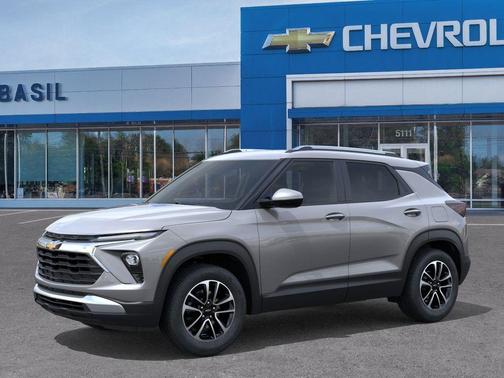 Sterling Gray Metallic 2026 Chevrolet Trailblazer LT