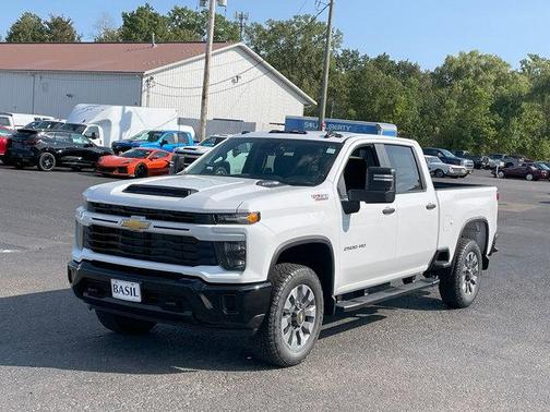 2026 Chevrolet Silverado 2500 Custom