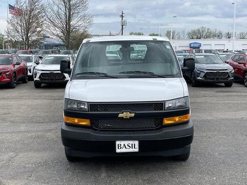 Summit White 2026 Chevrolet Express 2500 Work Van