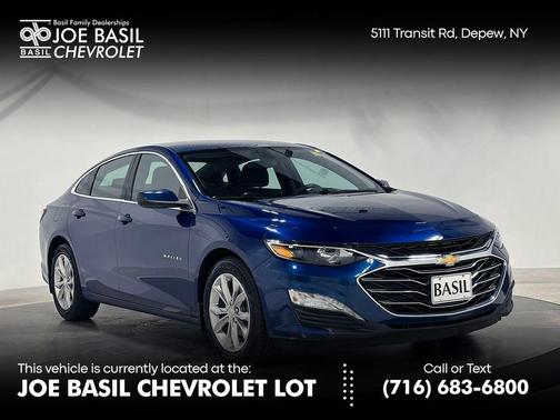 Pacific Blue Metallic 2019 Chevrolet Malibu LT
