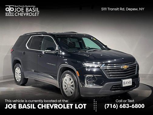 2023 Chevrolet Traverse LT Cloth