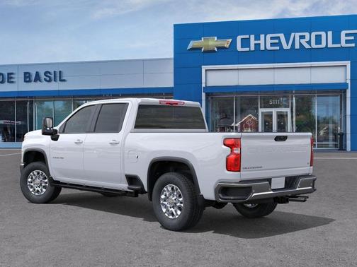 Summit White 2026 Chevrolet Silverado 3500 LT