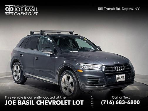 2020 Audi Q5 45 Titanium Premium