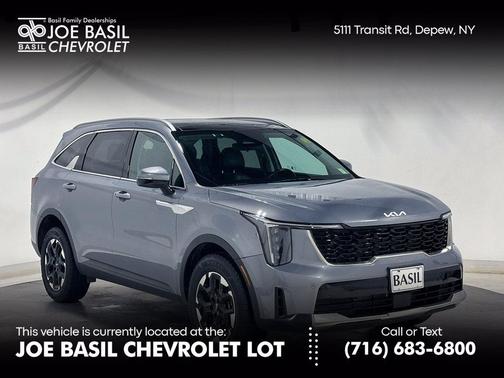 Everlasting Silver 2024 Kia Sorento S