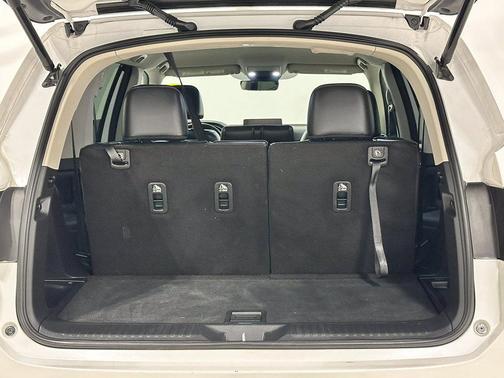 White 2025 Honda Pilot EX-L