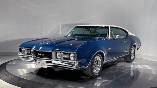 1968 Oldsmobile Cutlass Supreme