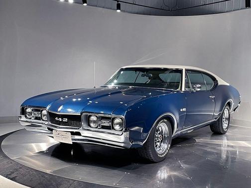 1968 Oldsmobile Cutlass Supreme