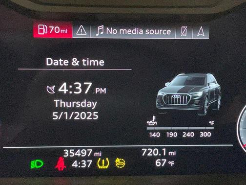 2022 Audi Q3 45 S line Premium