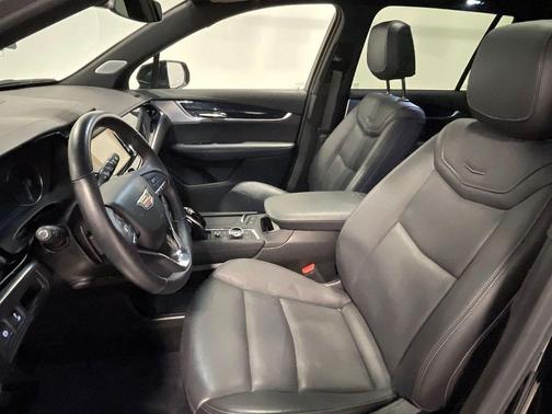 2025 Cadillac XT6 Premium Luxury AWD