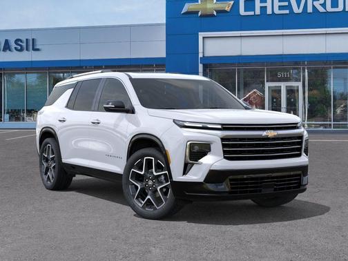 Polar White 2026 Chevrolet Traverse High Country