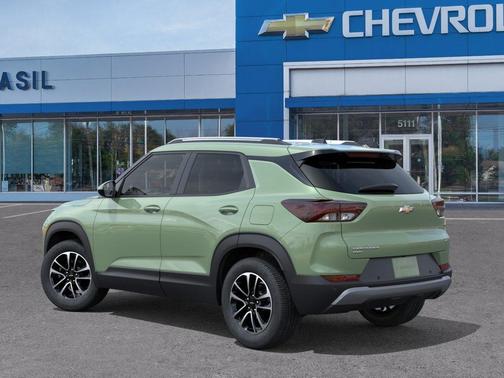 Green 2026 Chevrolet Trailblazer LT