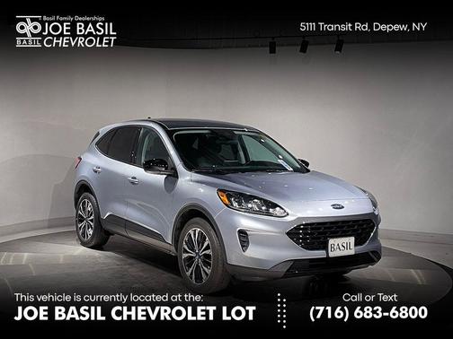 2022 Ford Escape SE