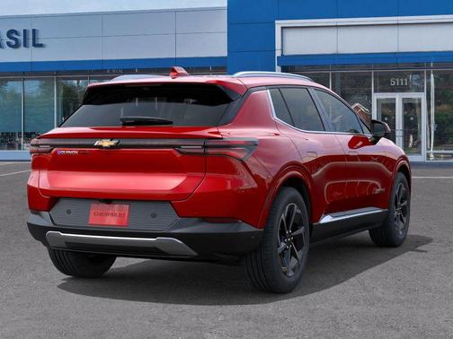 2025 Chevrolet Equinox EV LT 2
