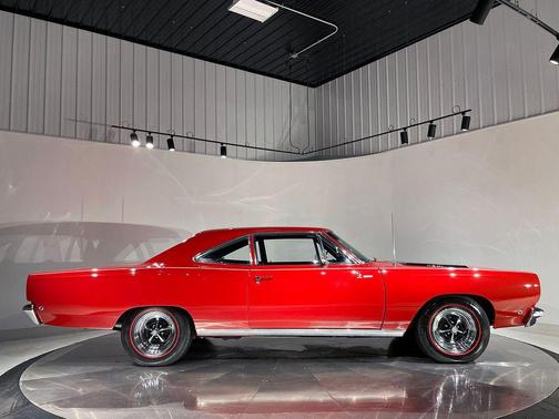 1968 Plymouth Roadrunner 