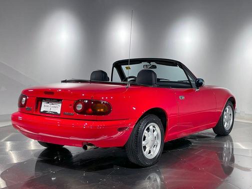 1990 Mazda MX-5 Miata