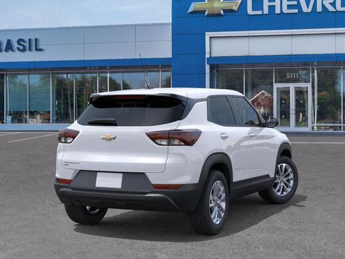 Summit White 2026 Chevrolet Trailblazer LS