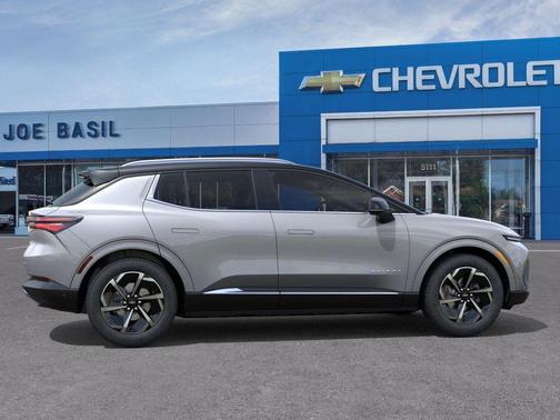 2025 Chevrolet Equinox EV LT 2
