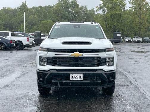 2026 Chevrolet Silverado 2500 Custom