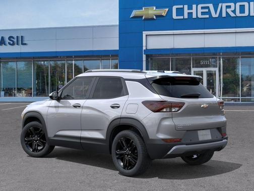 Sterling Gray Metallic 2026 Chevrolet Trailblazer LT