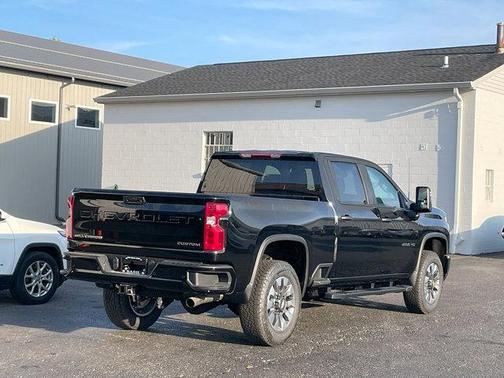 2026 Chevrolet Silverado 2500 Custom