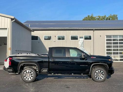 2026 Chevrolet Silverado 2500 Custom
