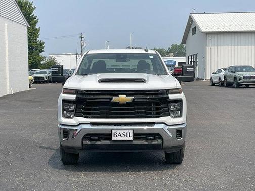 2025 Chevrolet Silverado 2500 WT