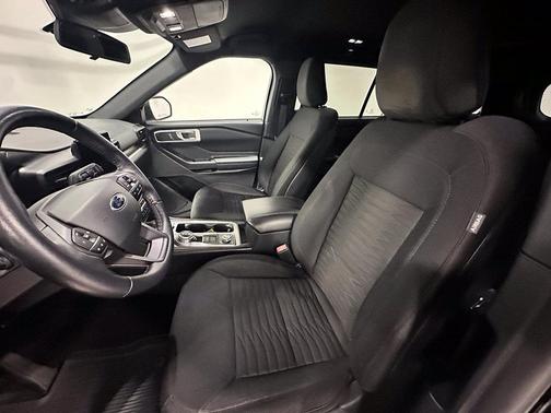 Black Metallic 2020 Ford Explorer XLT
