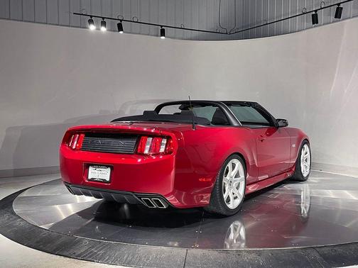 2011 Ford Mustang GT Premium