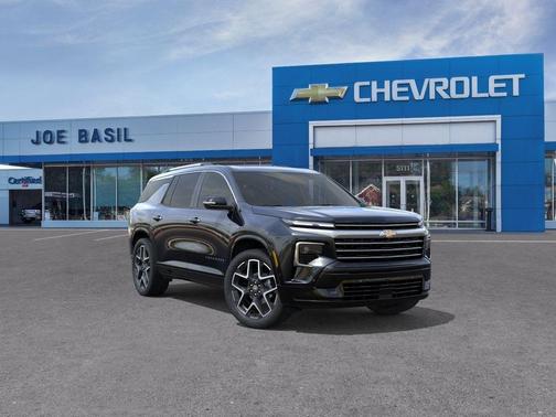 Mosaic Black Metallic 2026 Chevrolet Traverse High Country