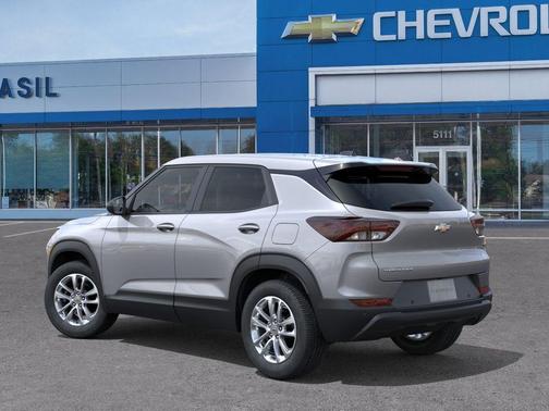 Sterling Gray Metallic 2026 Chevrolet Trailblazer LS