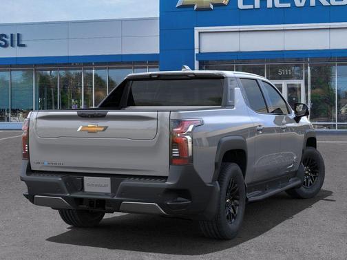 2025 Chevrolet Silverado EV LT