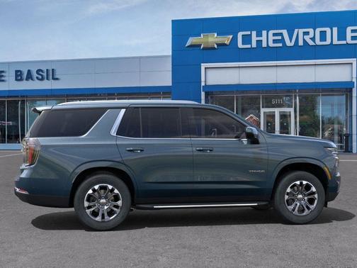 2025 Chevrolet Tahoe LS
