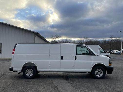 2026 Chevrolet Express 3500 Work Van