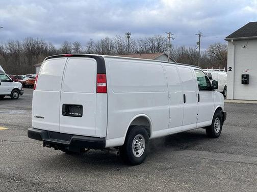 2026 Chevrolet Express 3500 Work Van