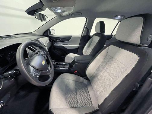Sterling Gray Metallic 2024 Chevrolet Equinox LS