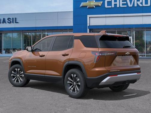 Autumn Harvest 2027 Chevrolet Equinox LT