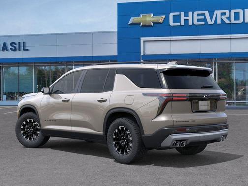 Sandstone Gray 2026 Chevrolet Traverse Z71