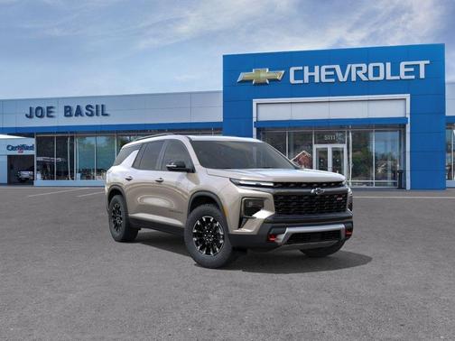 Sandstone Gray 2026 Chevrolet Traverse Z71