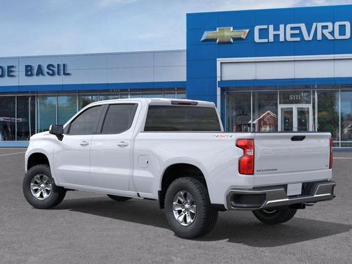 Summit White 2026 Chevrolet Silverado 1500 LT