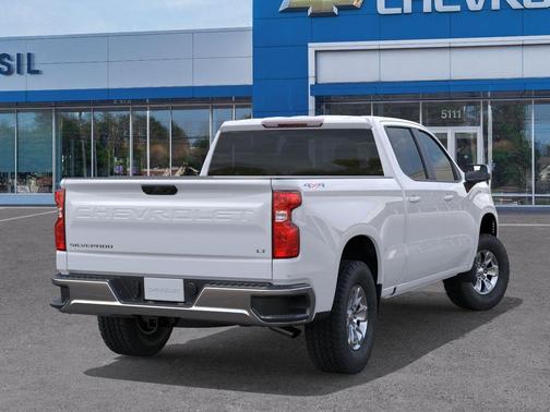 Summit White 2026 Chevrolet Silverado 1500 LT