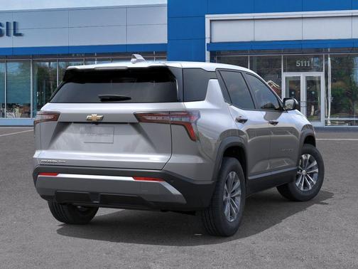 Sterling Gray Metallic 2026 Chevrolet Equinox LT