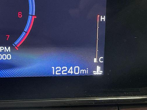 Cayenne Orange Metallic 2024 Chevrolet Trax ACTIV