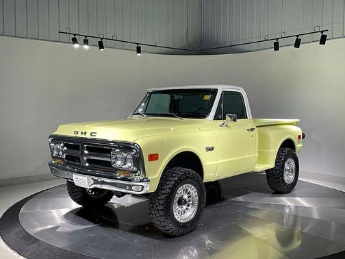 Tan 1972 GMC 1500