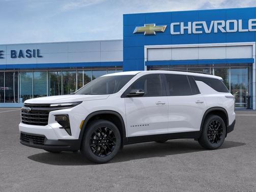 Summit White 2026 Chevrolet Traverse LT