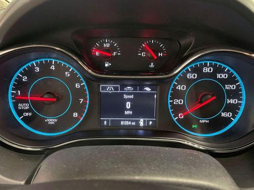 Graphite Metallic 2018 Chevrolet Cruze LT