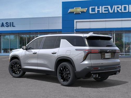 Sterling Gray Metallic 2026 Chevrolet Traverse LT