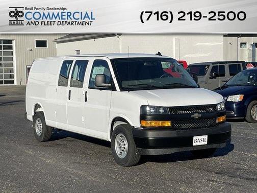 2025 Chevrolet Express 3500 Work Van
